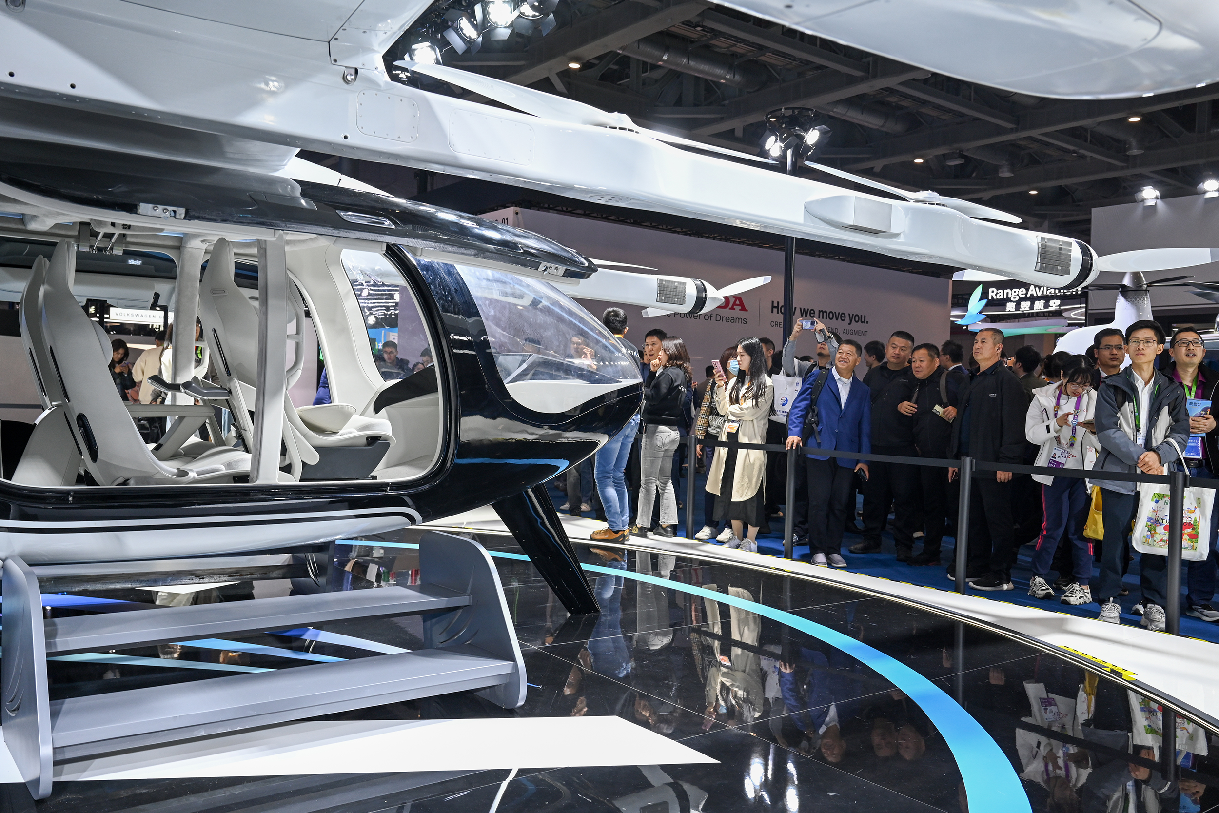 低空经济网2024:进博观察｜低空产业大放异彩，轻量化供应商迎来新机遇