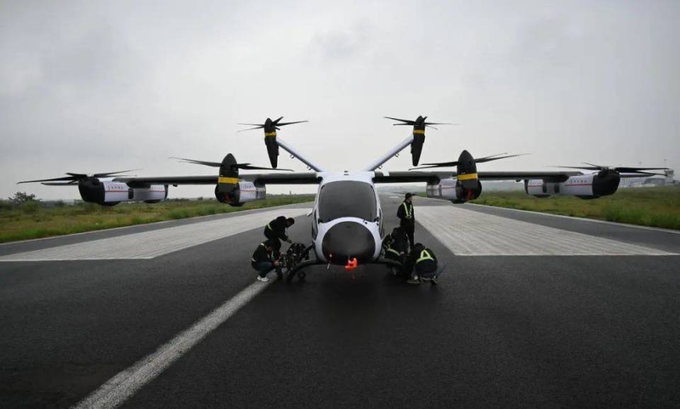 2024低空经济| 万亿低空经济蓄势起飞 成都入选eVTOL