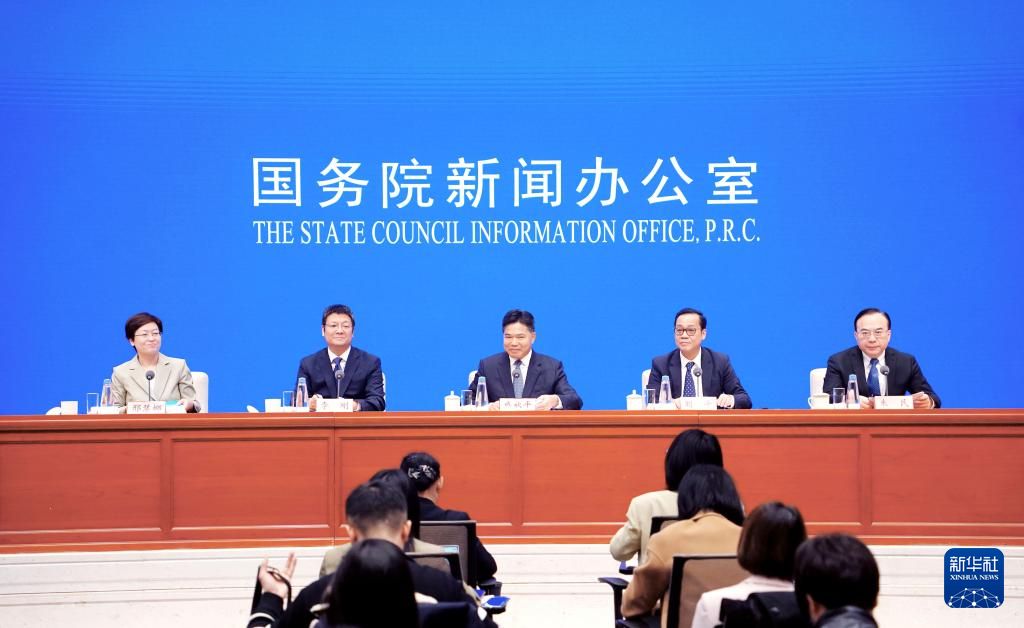 低空：培育新型消费 突出首发经济——中国国际消费中心城市精品