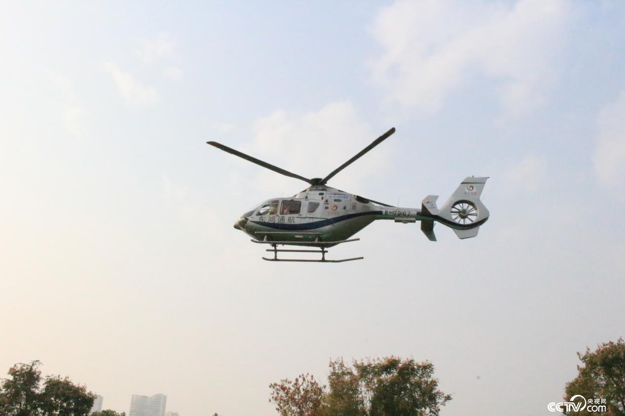 低空经济：武汉首条低空游览航线在汉阳成功试飞