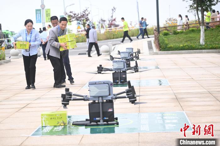 低空2025： 无人机货运助力“万物到家” 蕴藏行业新机遇