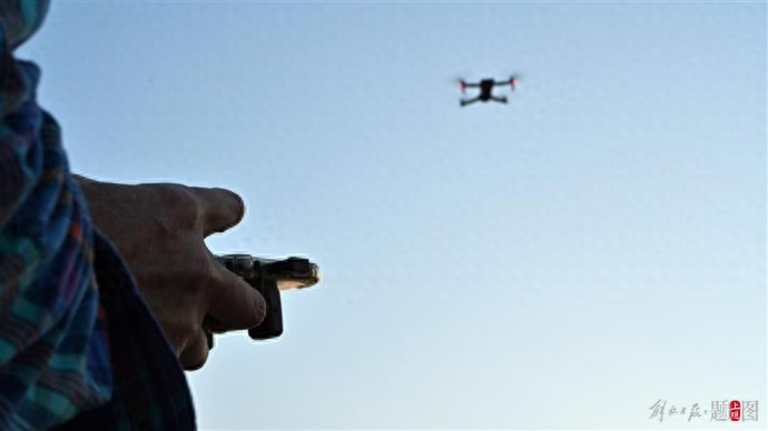 低空2025： 缺口100万！低空经济“加速起飞”催生无人机“飞手”考证热，人才