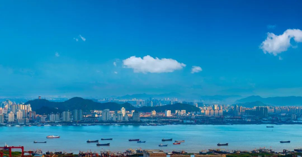 2025低空： 台州有请丨当民营经济遇上“台州式硬气”，是坚守与务实