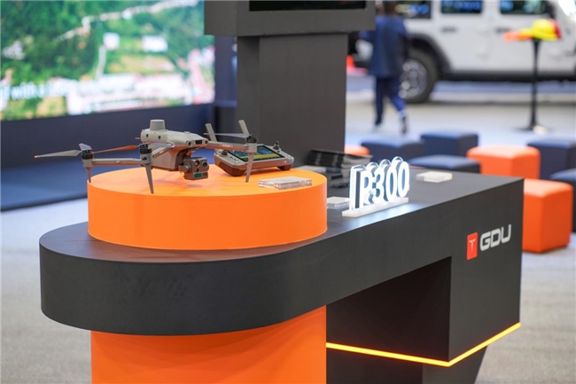 普宙科技P300轻型无人机：穿云透雾的“空中之眼”！